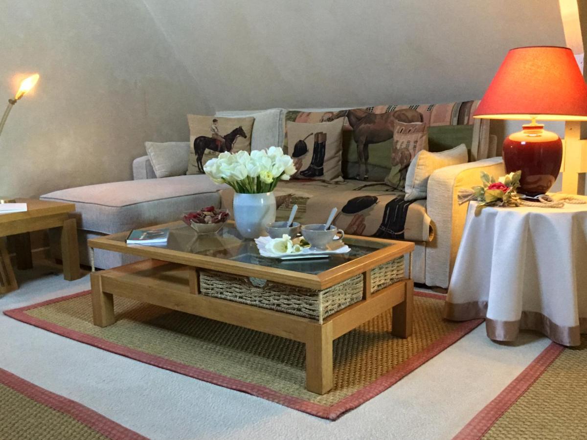 Le Grand Clos De Saint Martin Hotel Genneville Luaran gambar